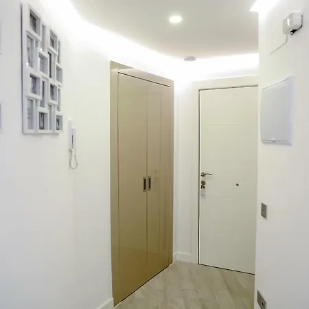 Appartamento Luxury In By Altamarhomes